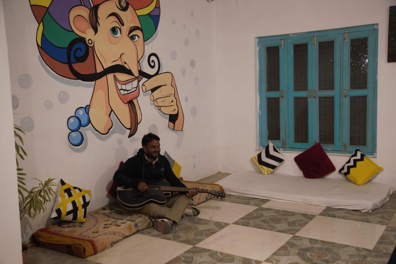 Moustache Khajuraho Hostel Exterior foto